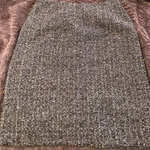 Black and cream wool skirt in EUC